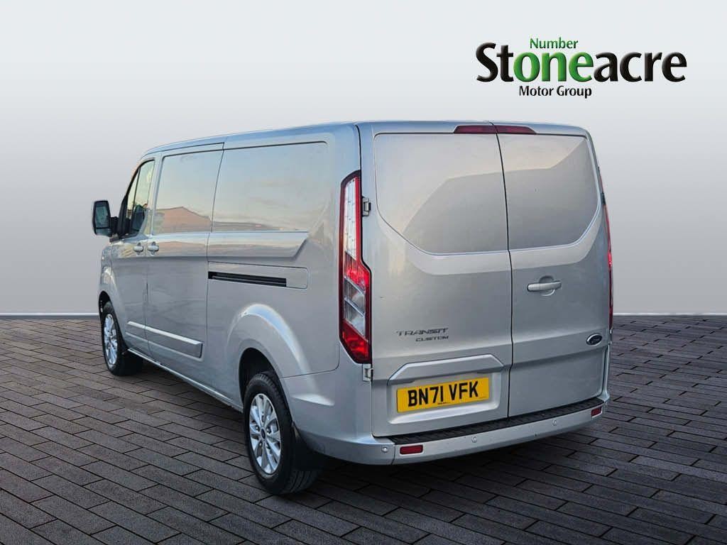 Ford Transit Custom Image 5