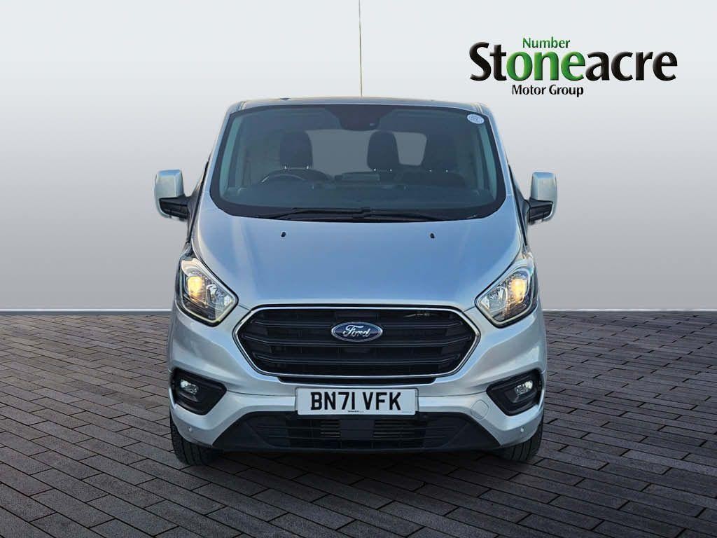 Ford Transit Custom Image 8