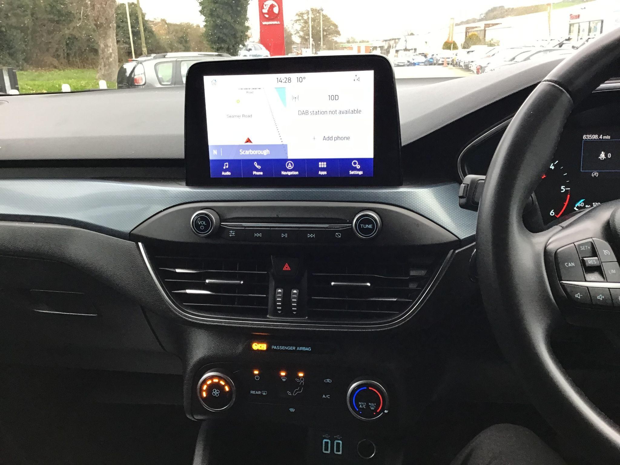 Ford Focus Image 17