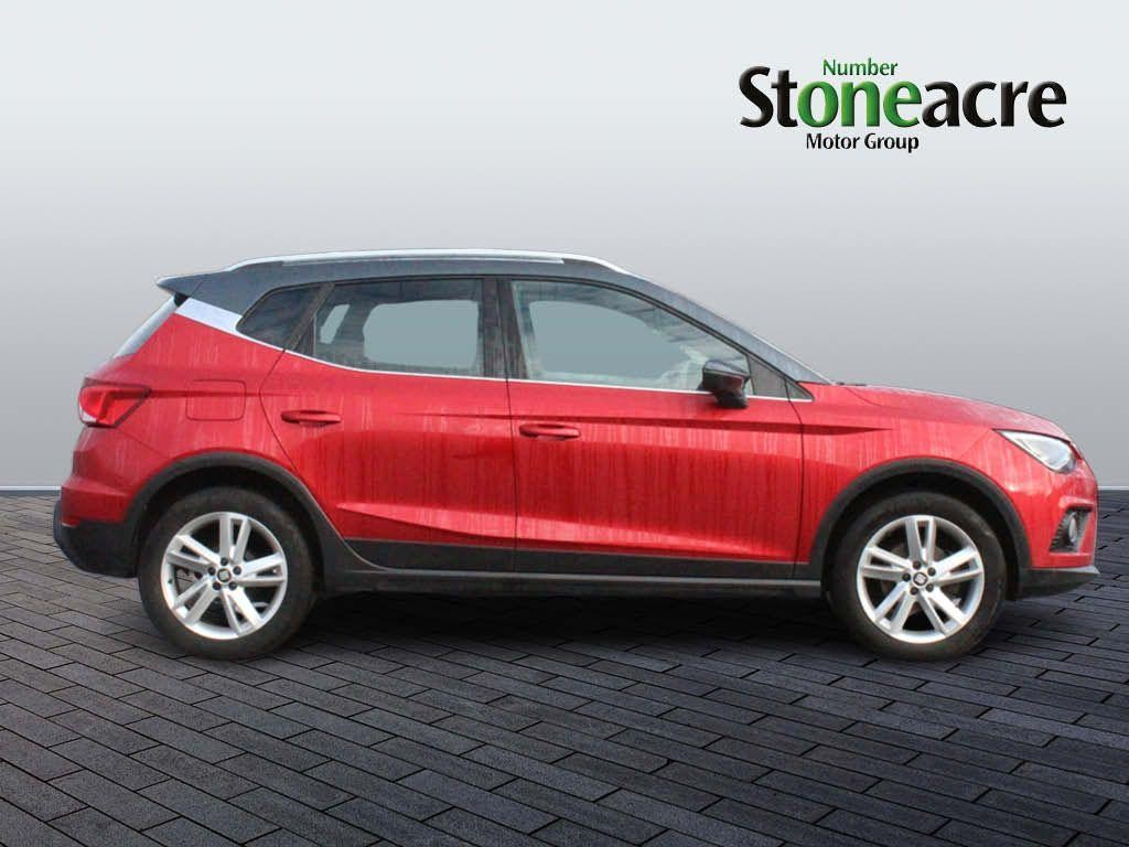 SEAT Arona Image 2