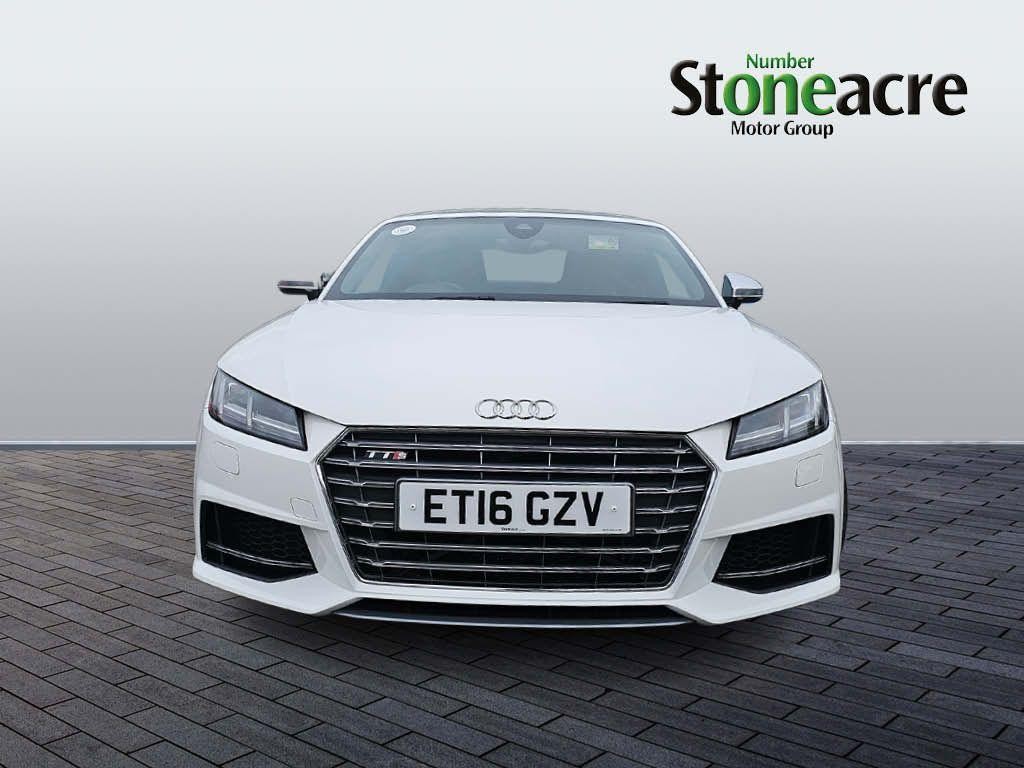 Audi TT Image 8