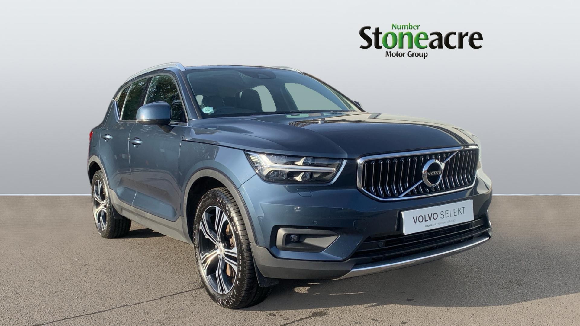 Volvo XC40 Image 1