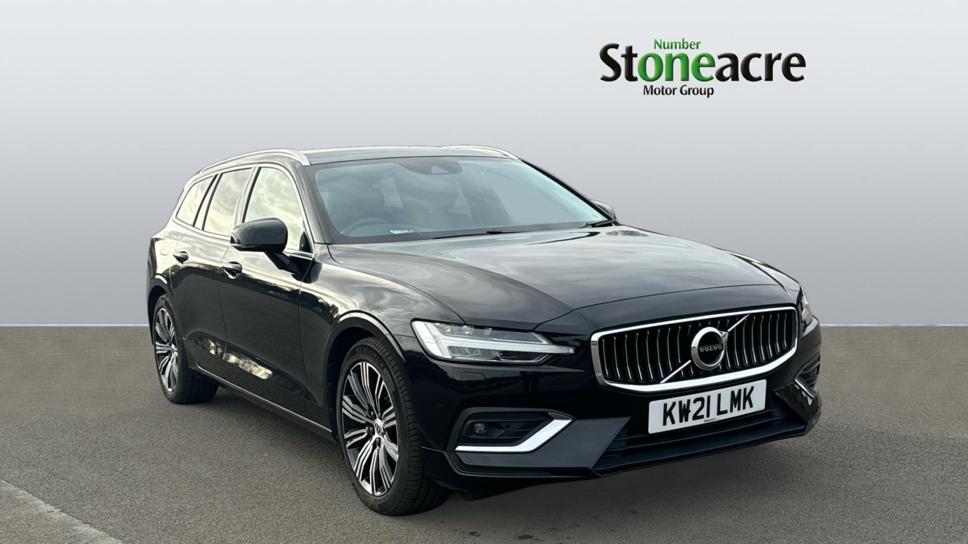 Volvo V60 Image 1