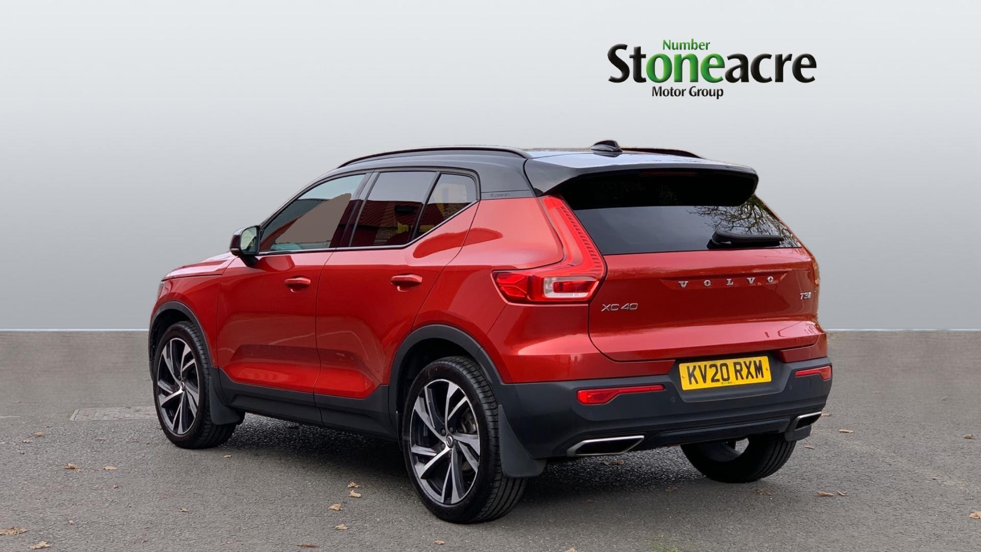 Volvo XC40 Image 2