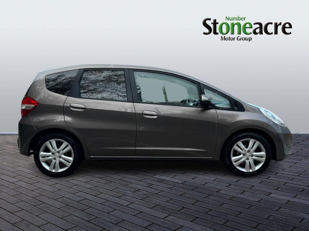 Honda Jazz Image 2