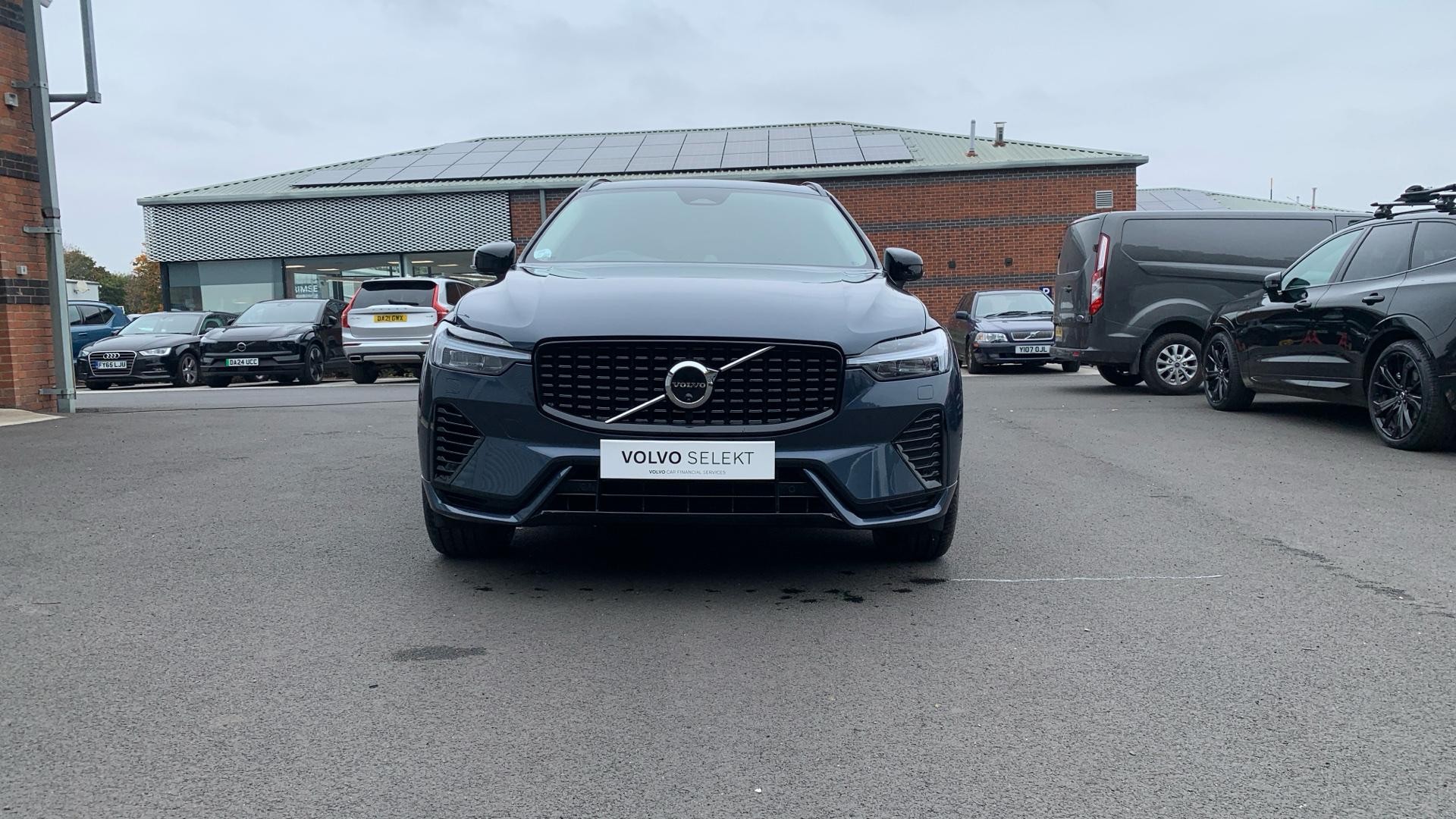 Volvo XC60 Image 12