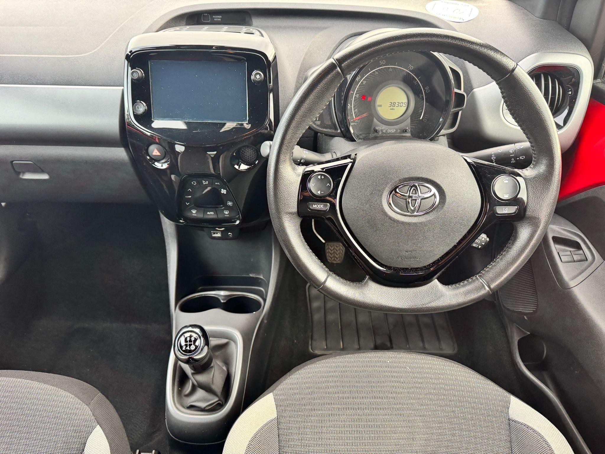 Toyota Aygo Image 17