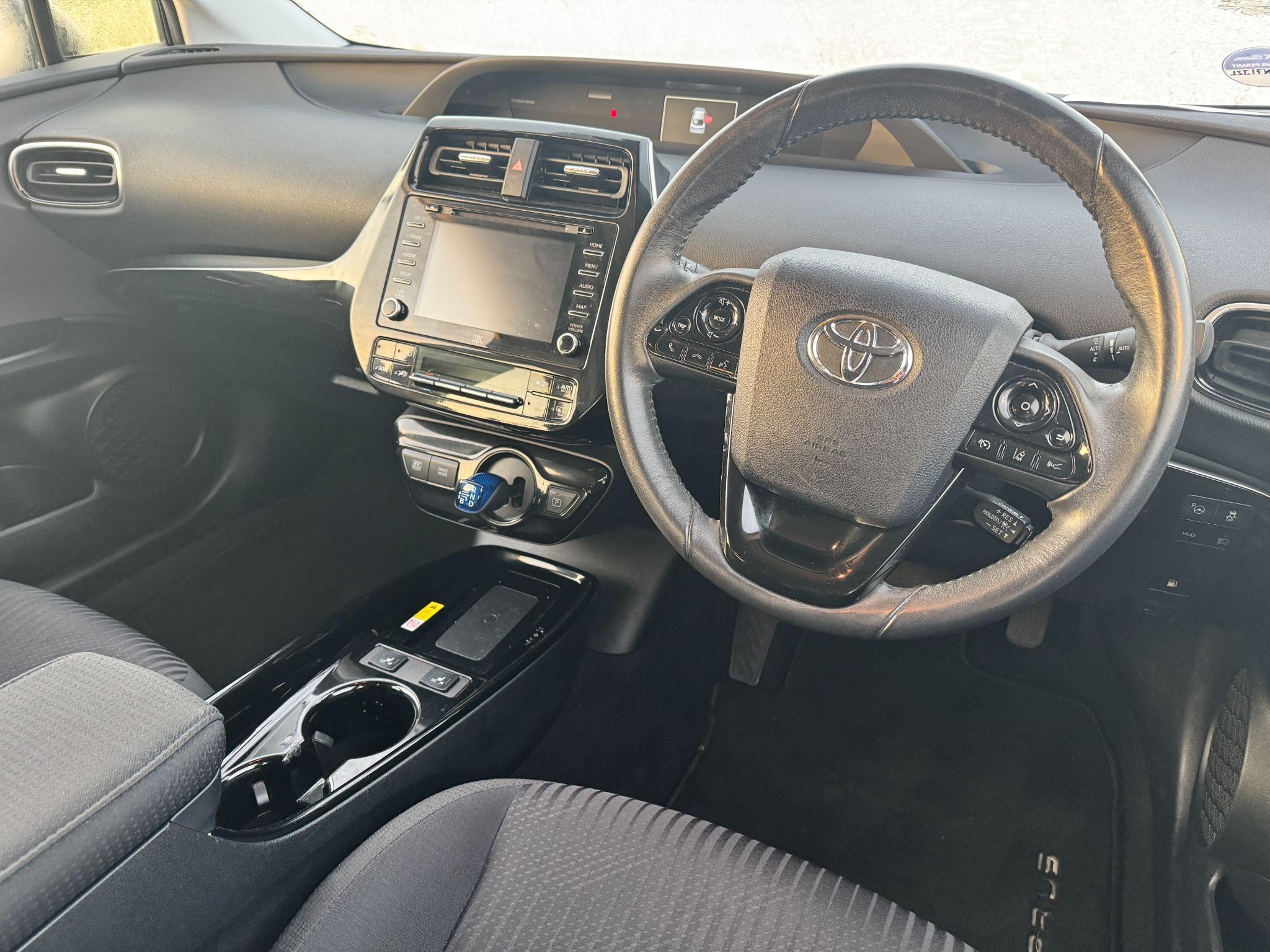 Toyota Prius Image 18