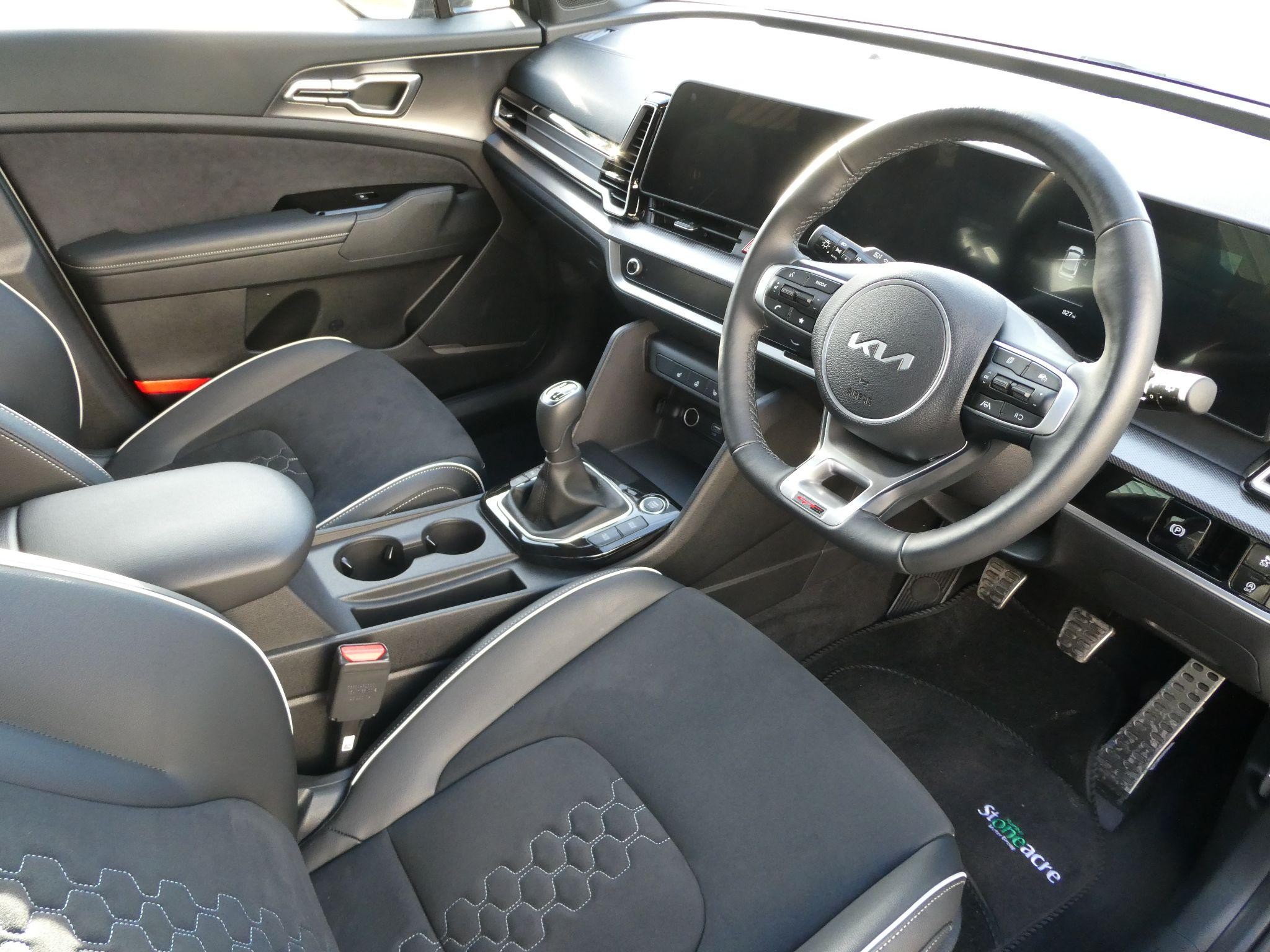 Kia Sportage Image 11