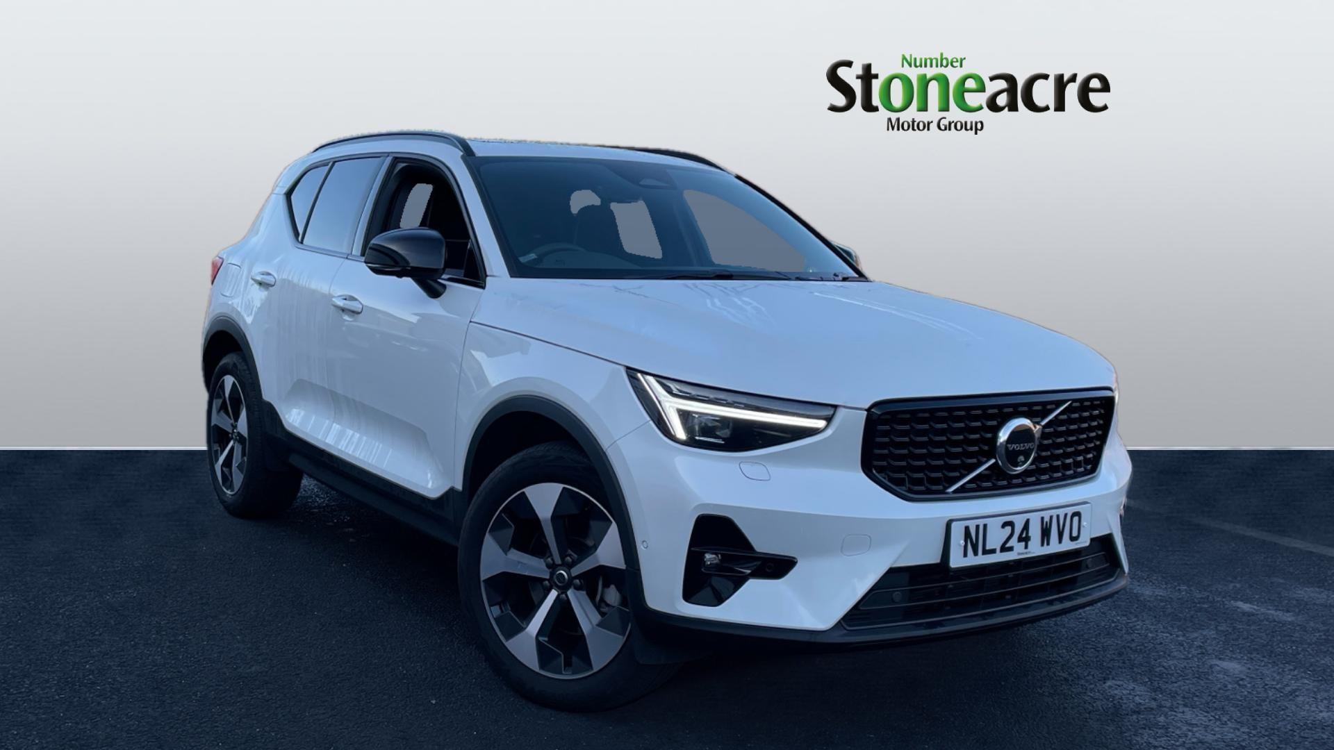 Volvo XC40 Image 1