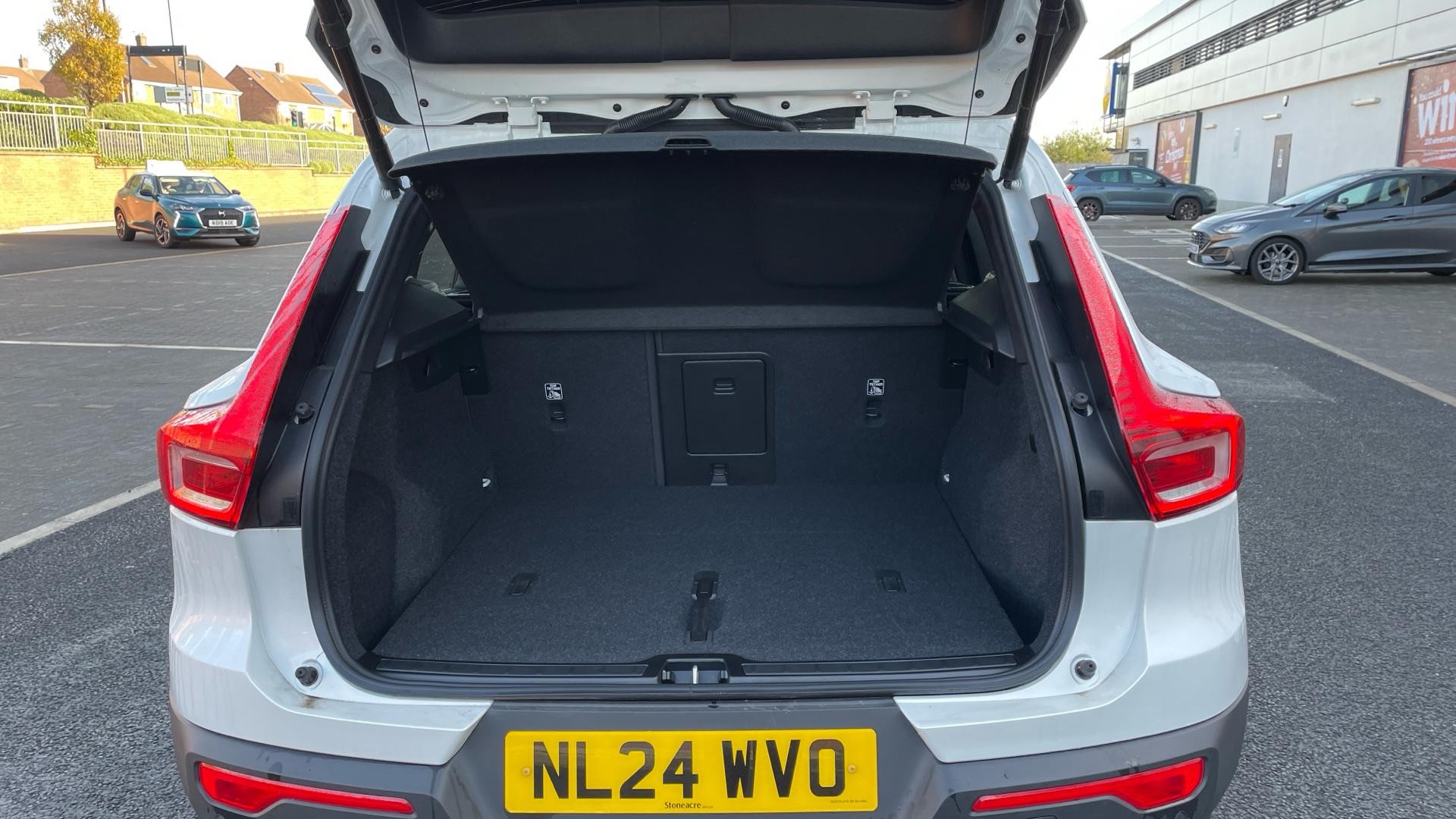 Volvo XC40 Image 17