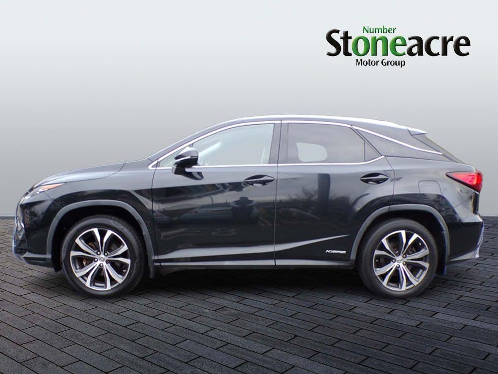 Lexus RX Image 6