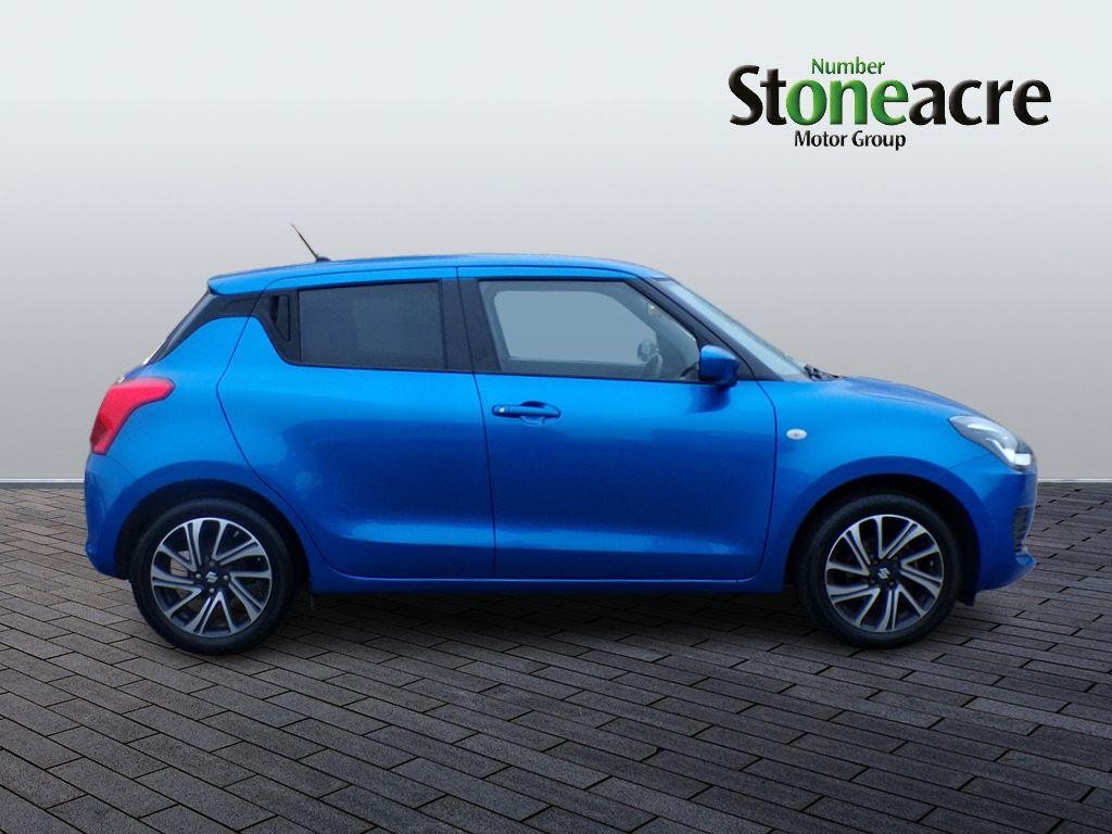 Suzuki Swift Image 2