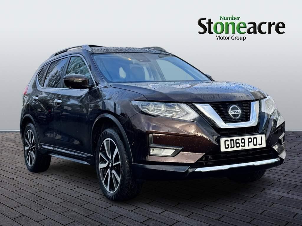 Nissan X-Trail Image 1