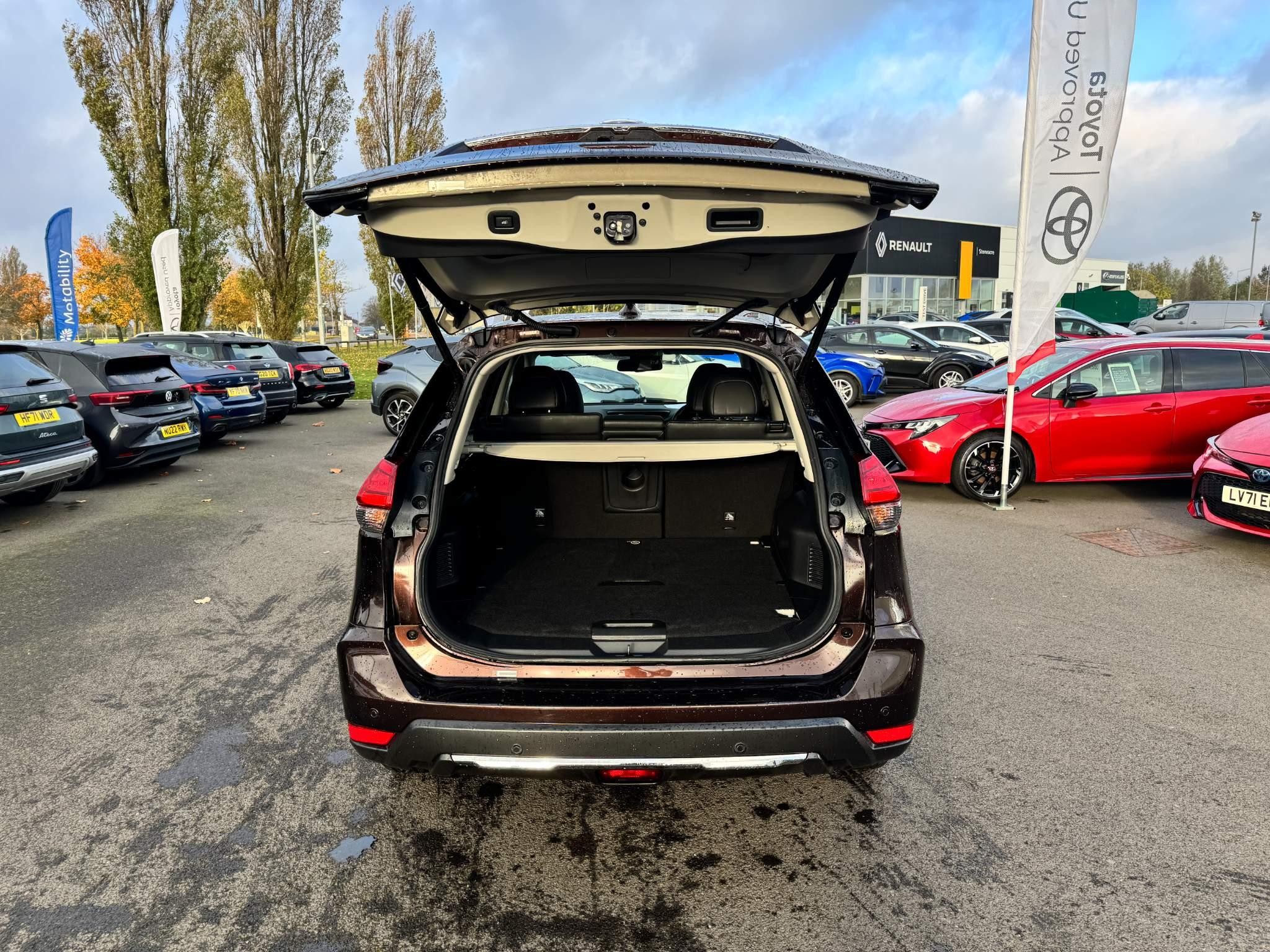 Nissan X-Trail Image 10