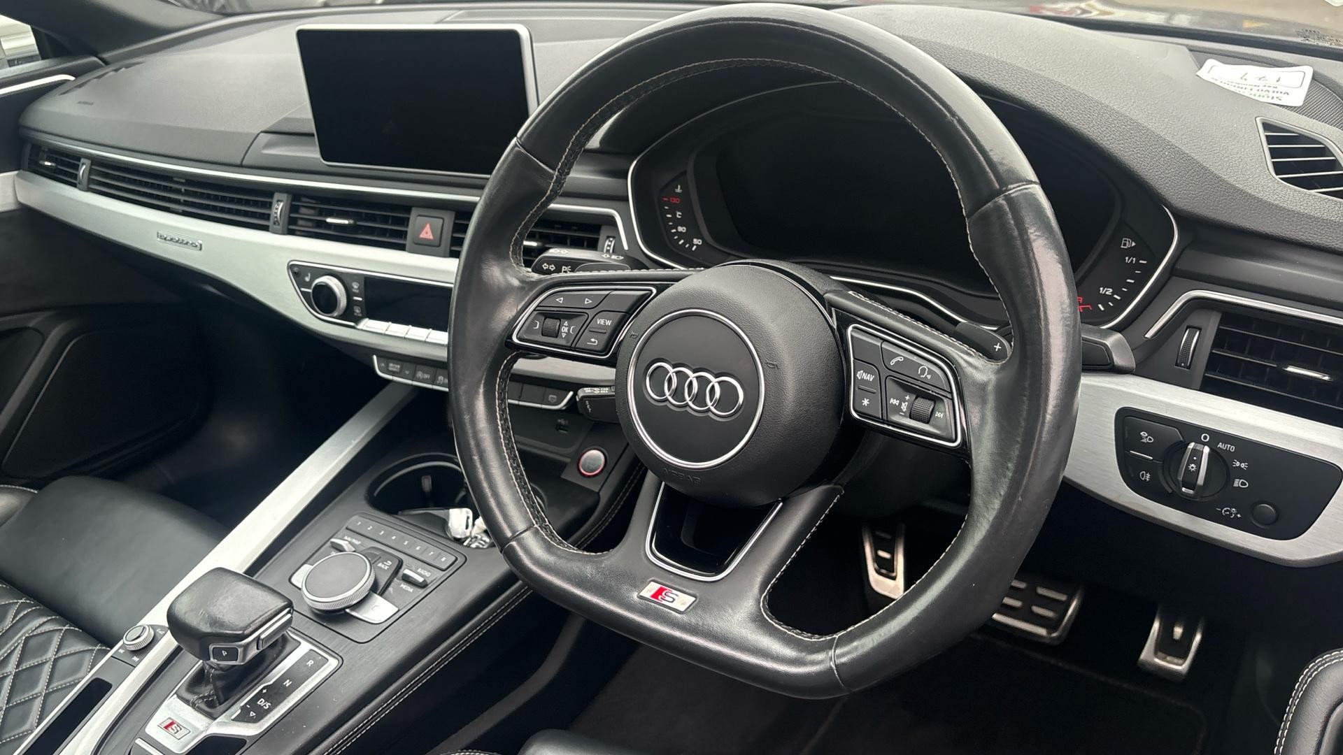 Audi A5 Image 5