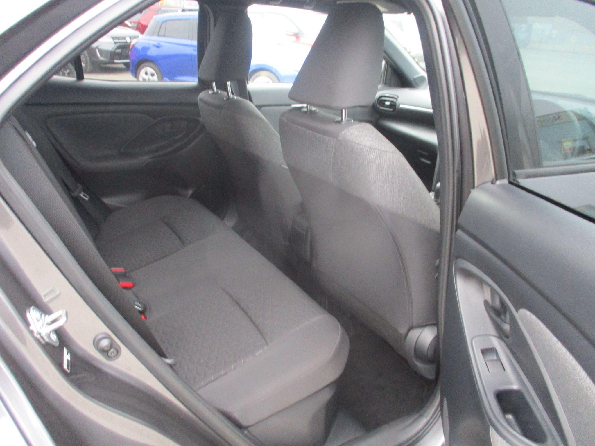 Toyota Yaris Cross Image 27