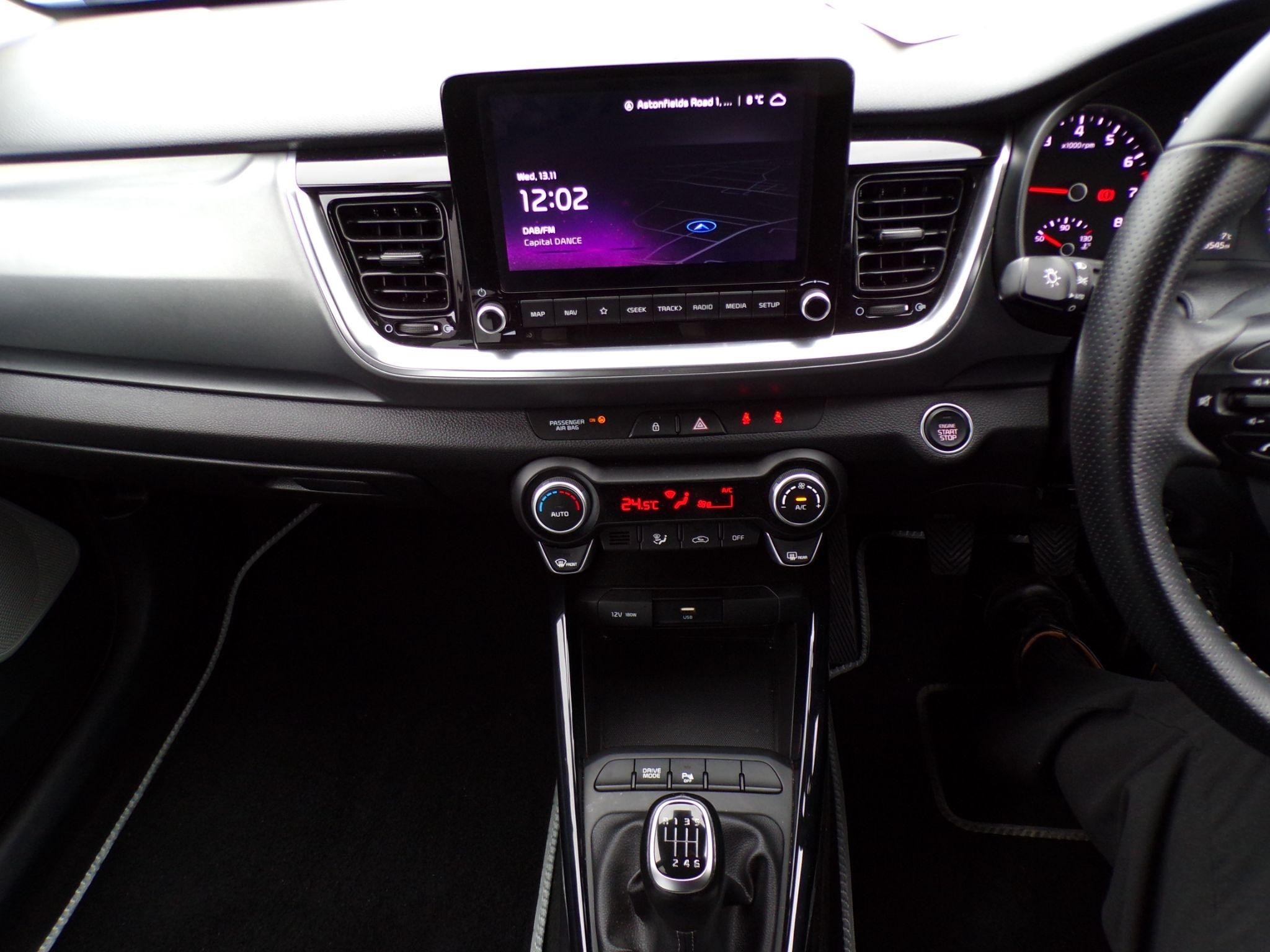 Kia Stonic Image 11