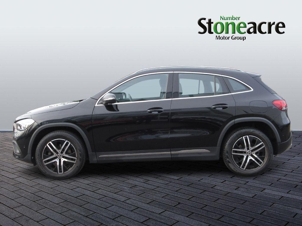 Mercedes-Benz GLA Image 6