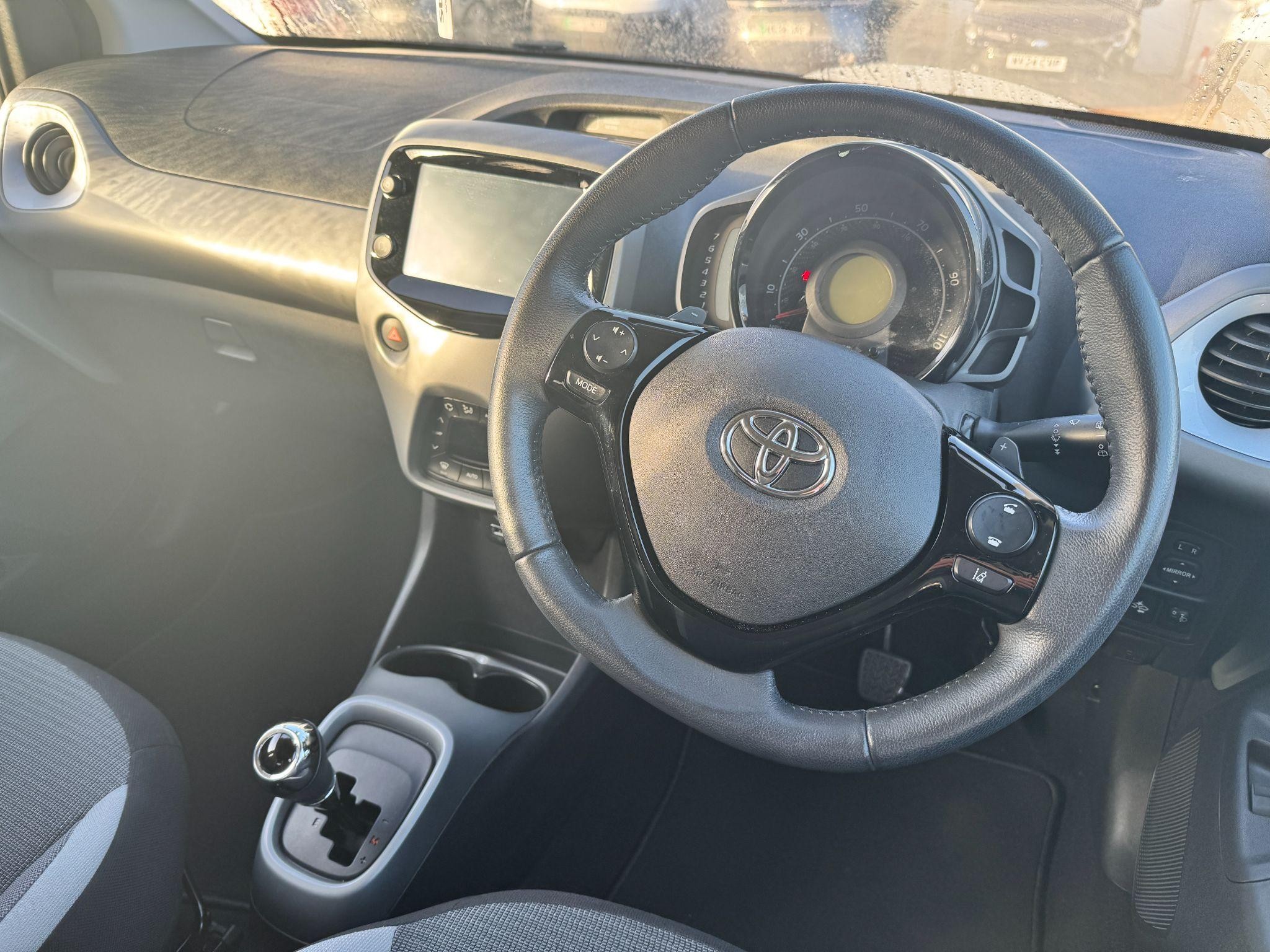 Toyota Aygo Image 18