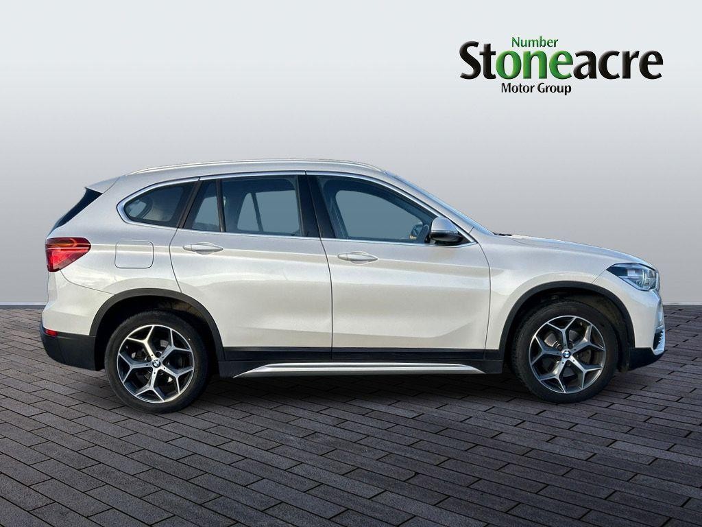 BMW X1 Image 2