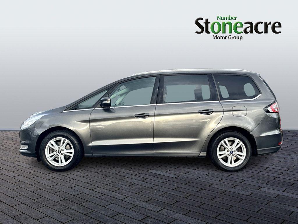 Ford Galaxy Image 6