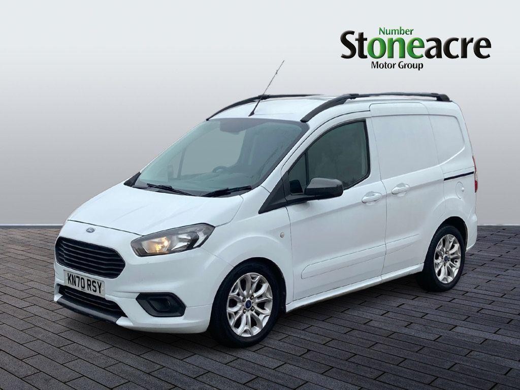 Ford Transit Courier Image 3