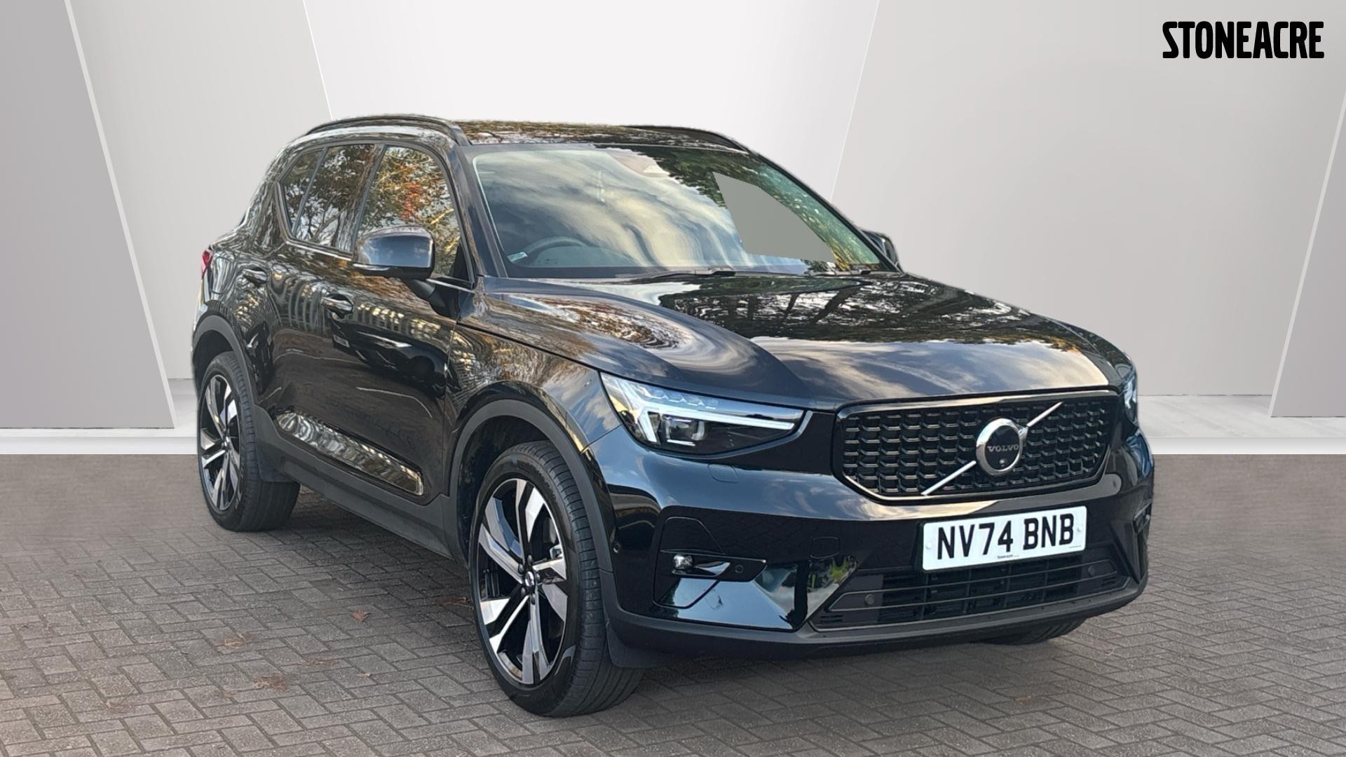 Volvo XC40 Image 1