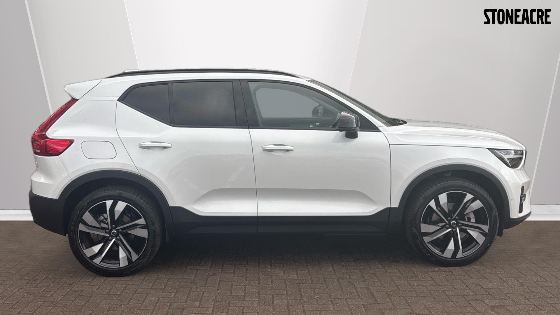 Volvo XC40 Image 3