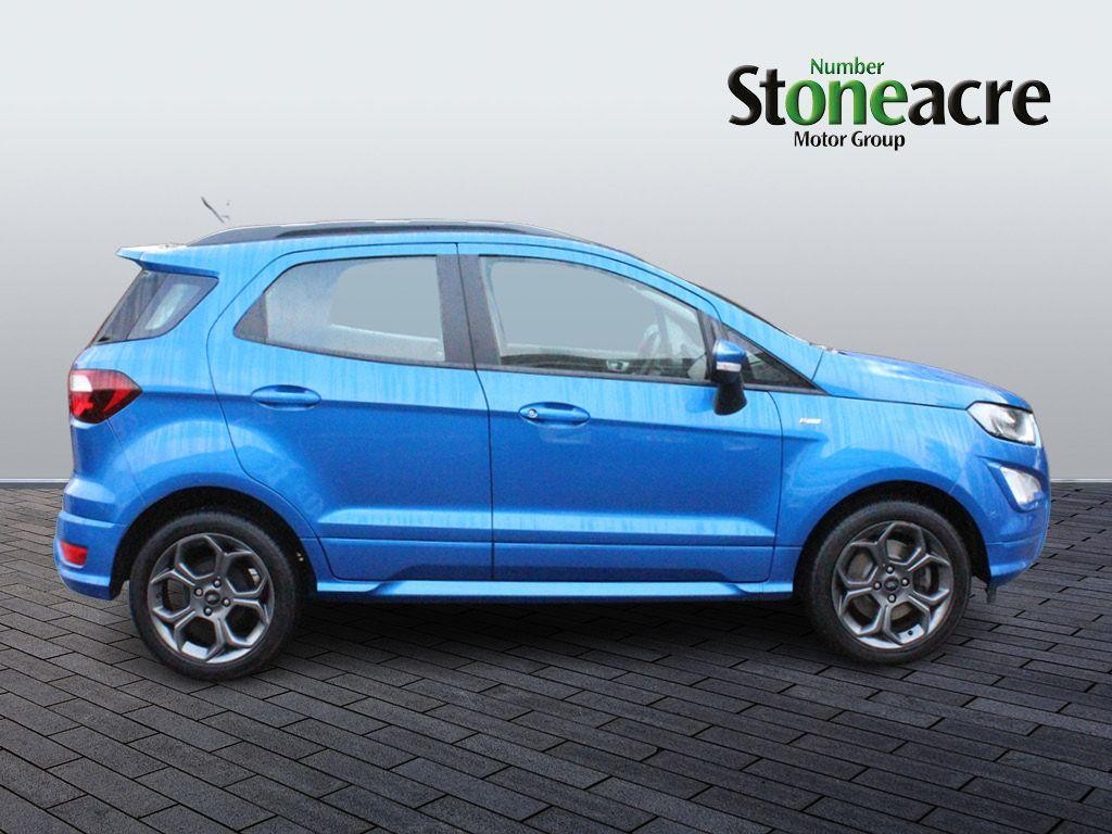 Ford EcoSport Image 2