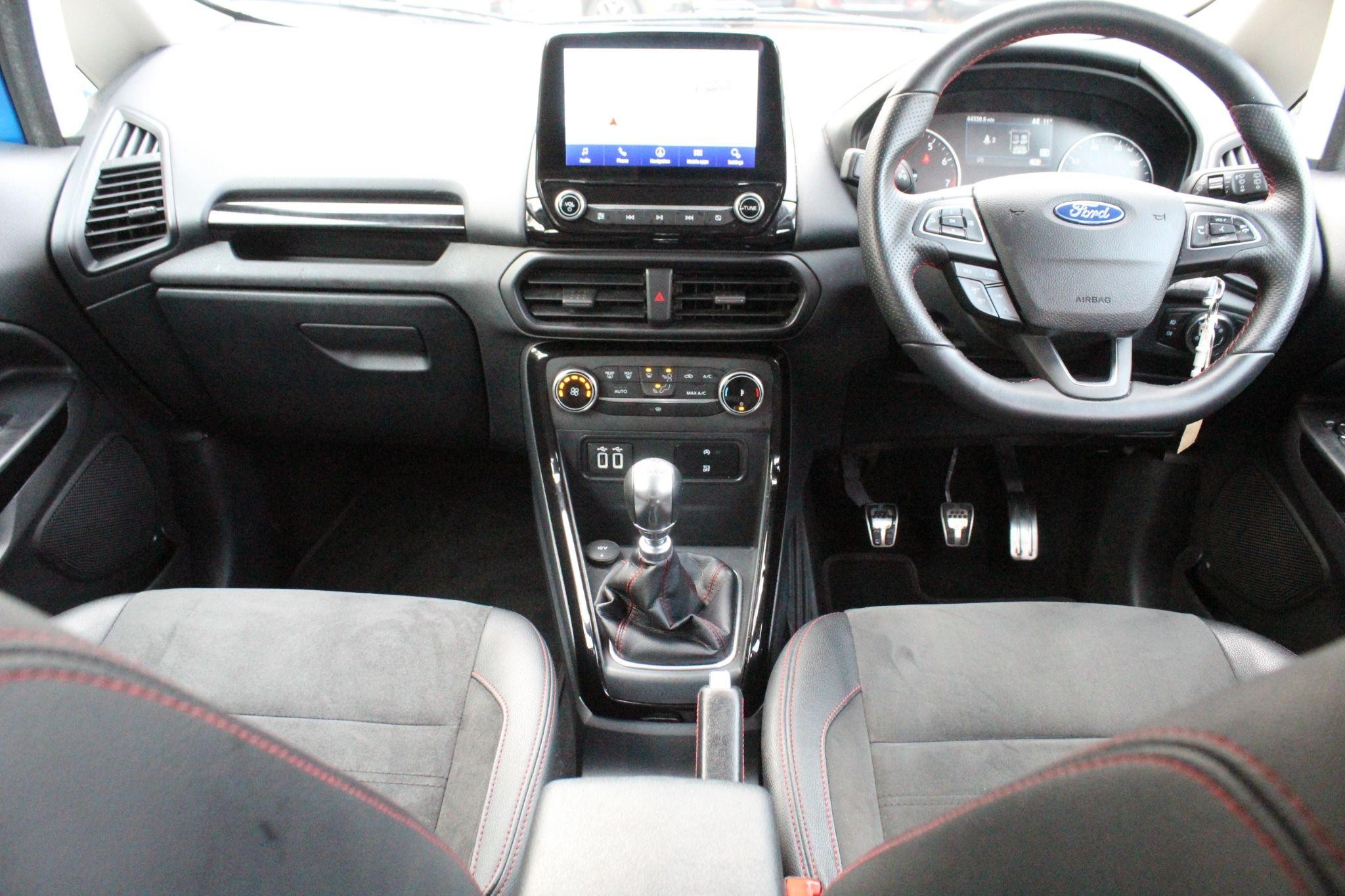 Ford EcoSport Image 11