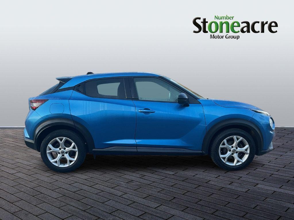 Nissan Juke Image 2