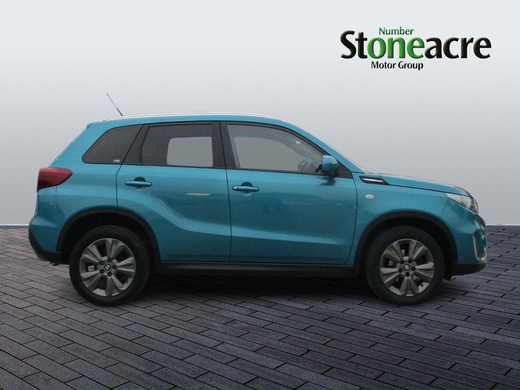 Suzuki Vitara Image 2