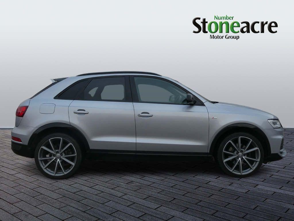 Audi Q3 Image 2