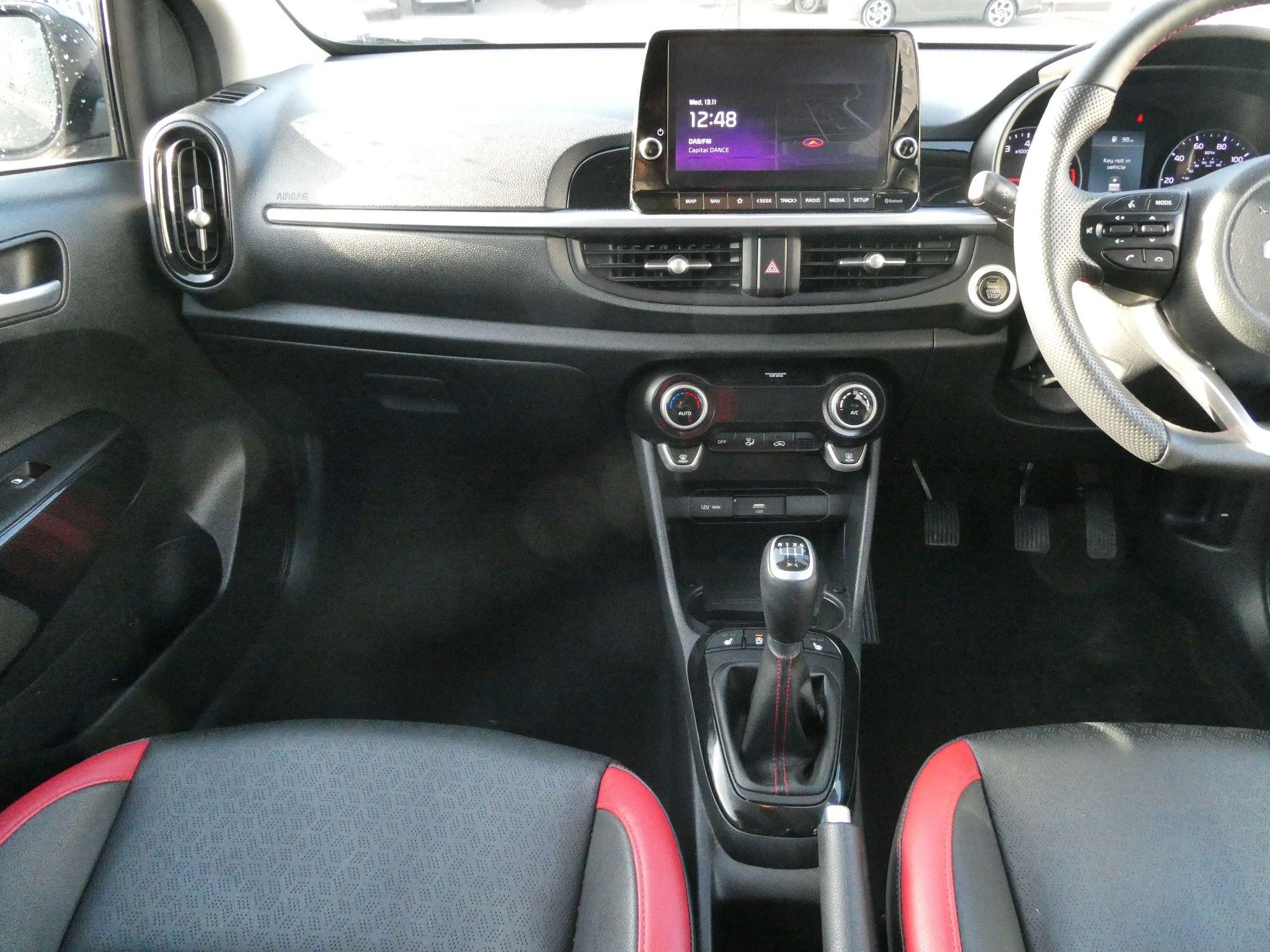 Kia Picanto Image 16