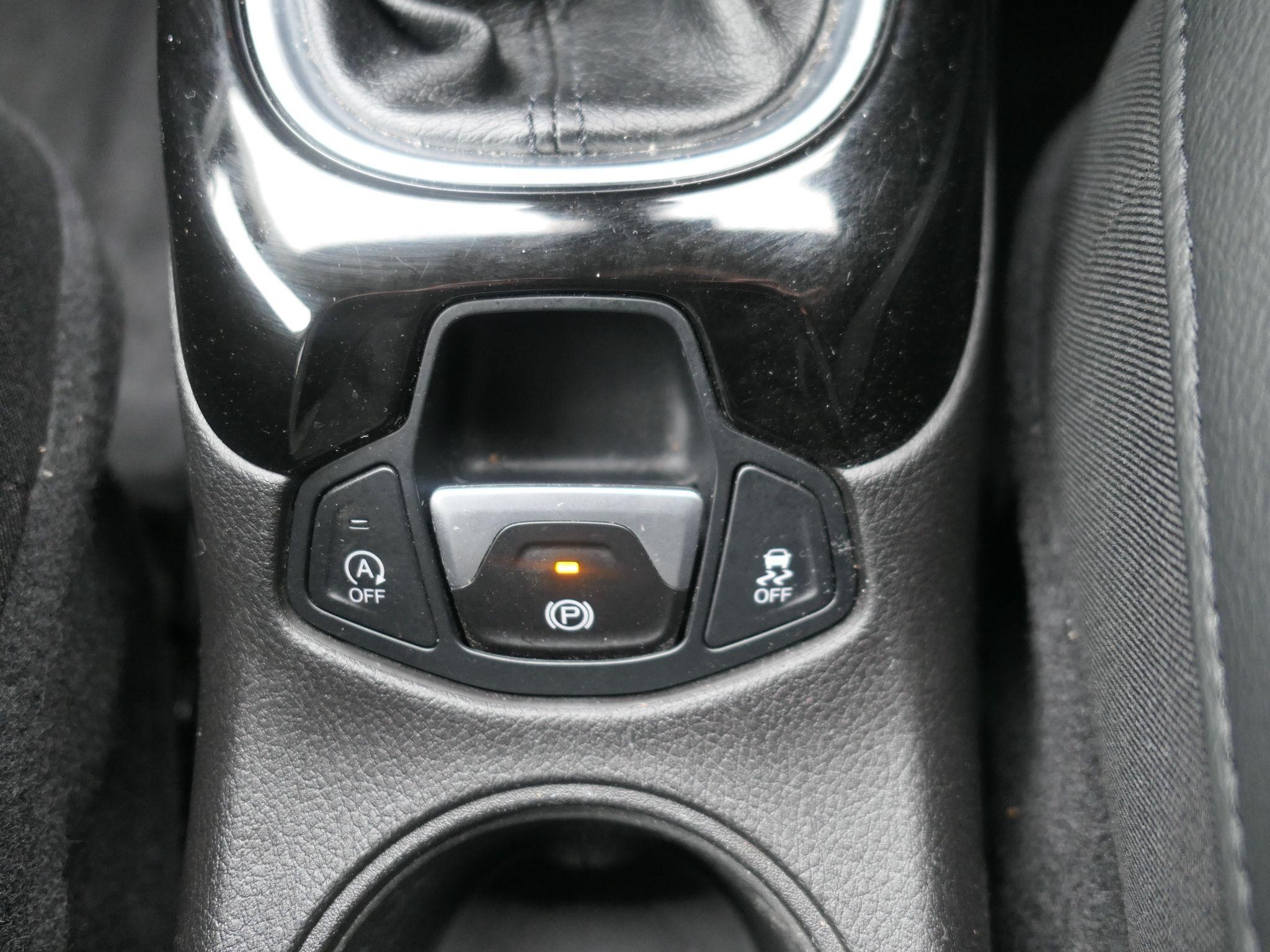 Jeep Compass Image 11