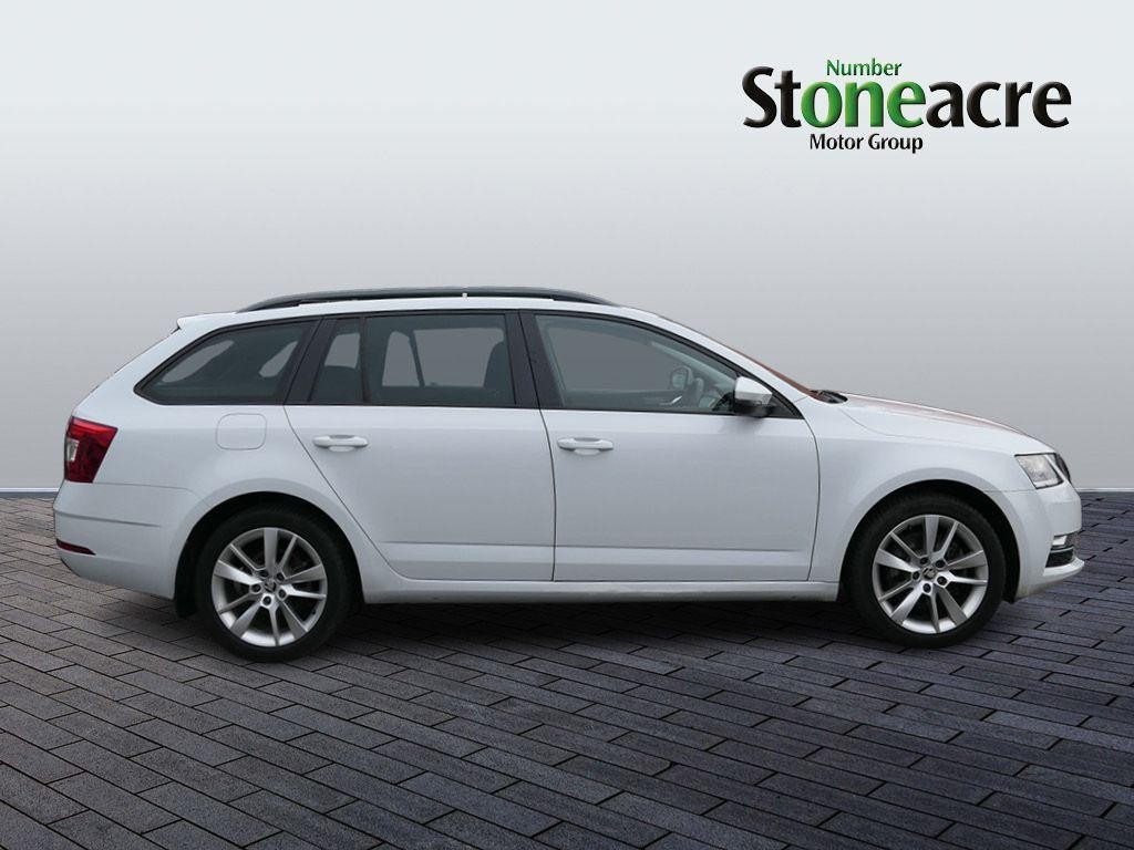 Skoda Octavia Image 7