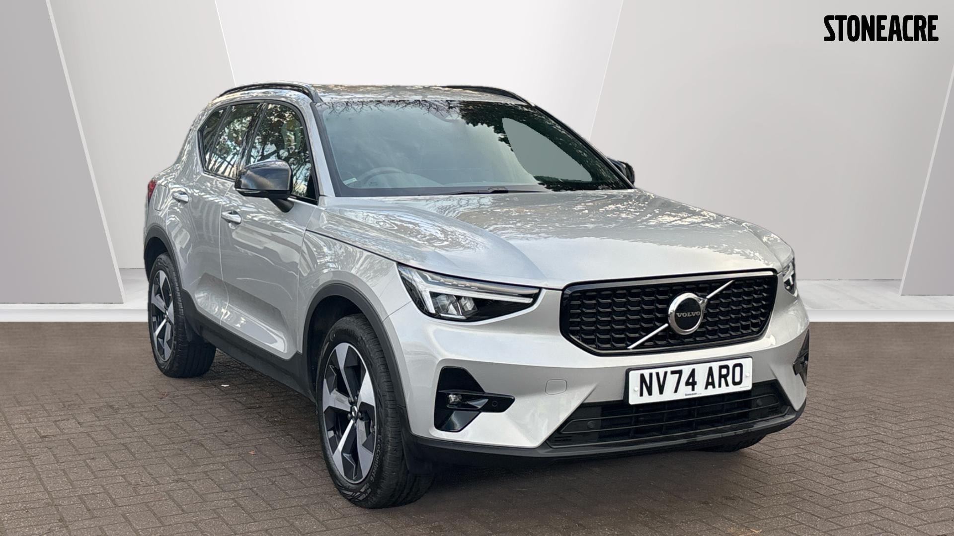 Volvo XC40 Image 1