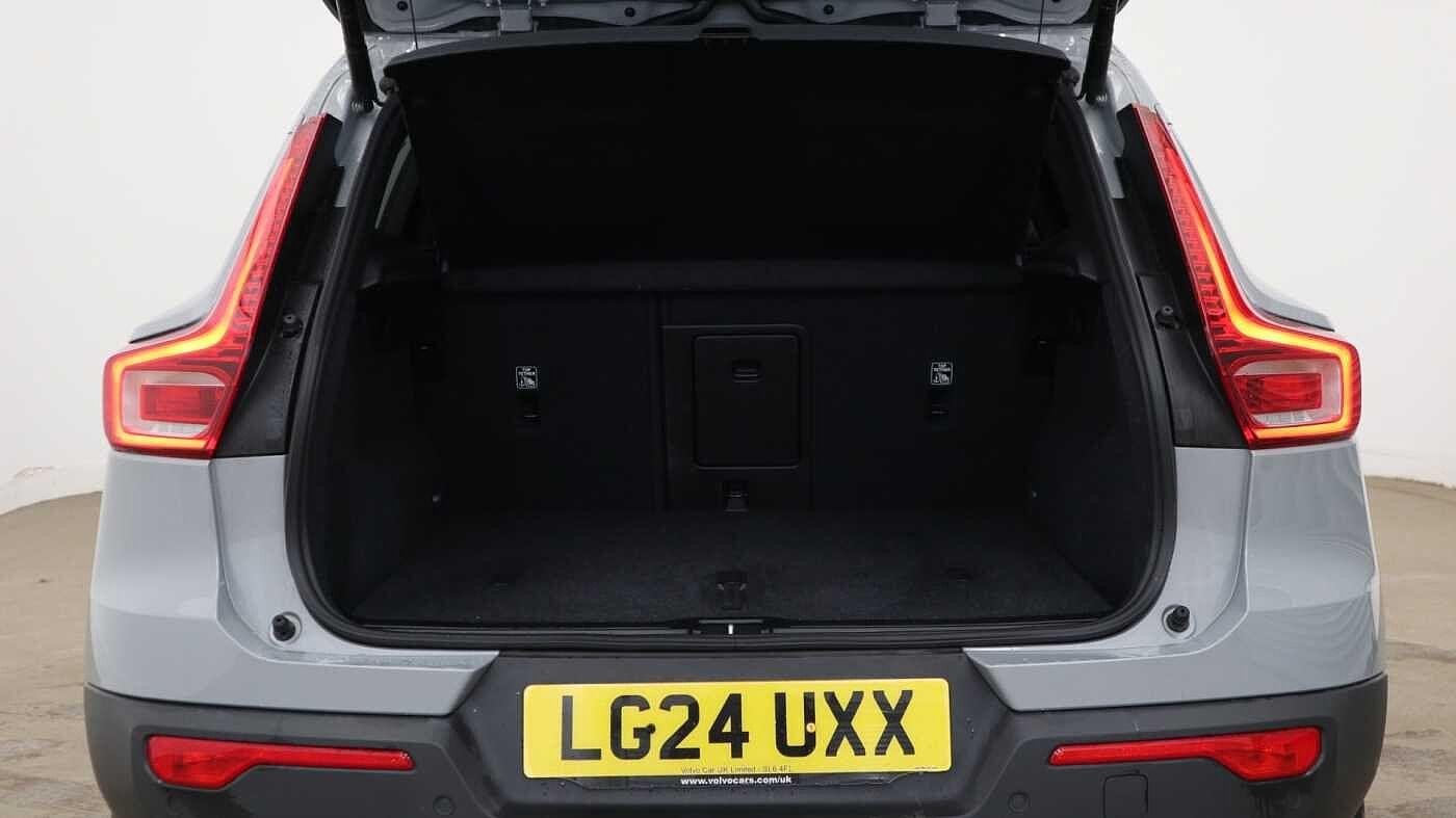 Volvo XC40 Image 14