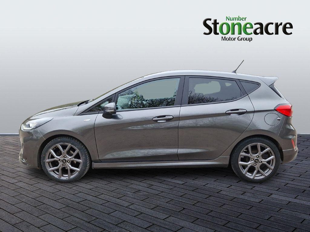 Ford Fiesta Image 6