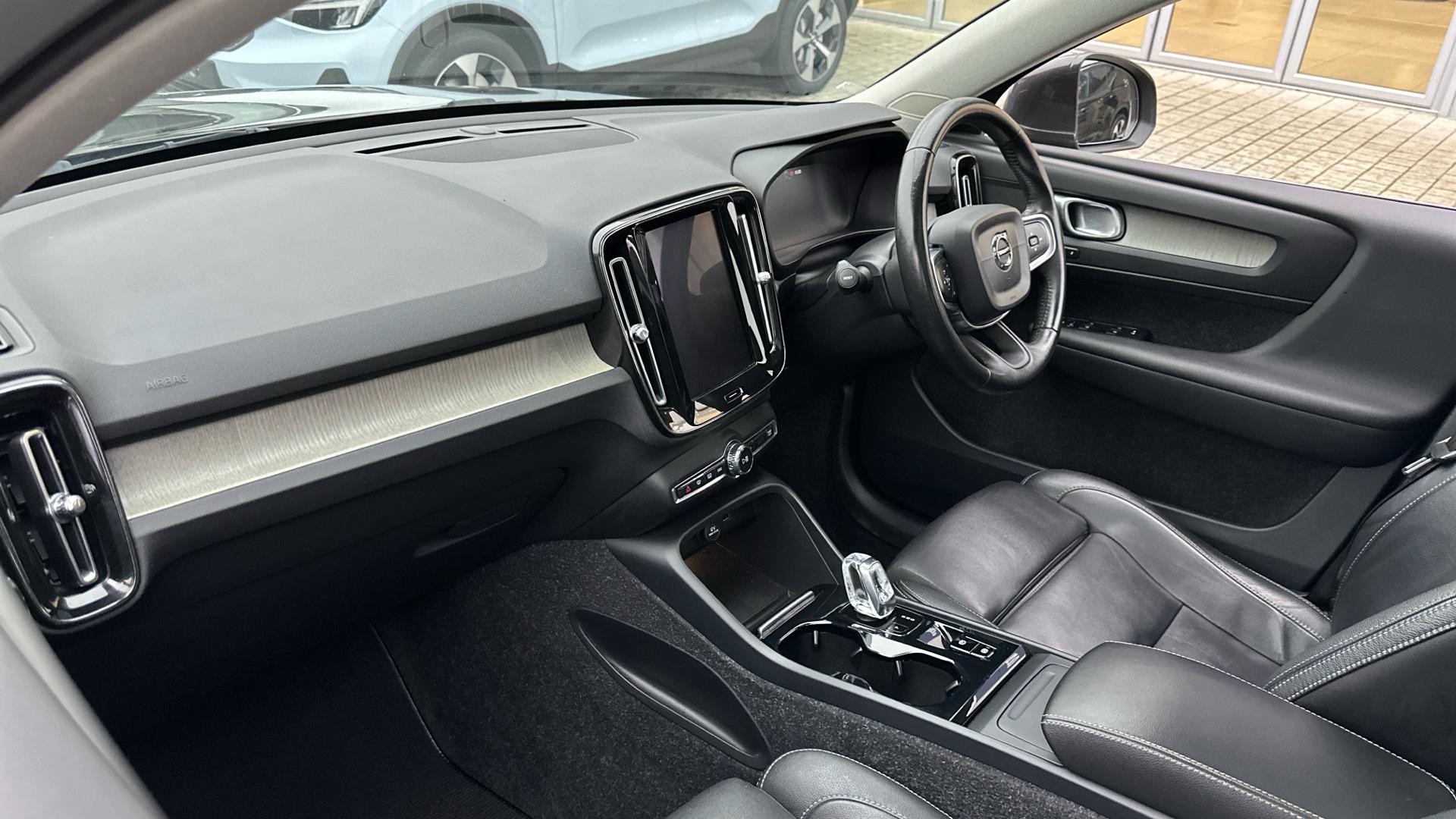 Volvo XC40 Image 4