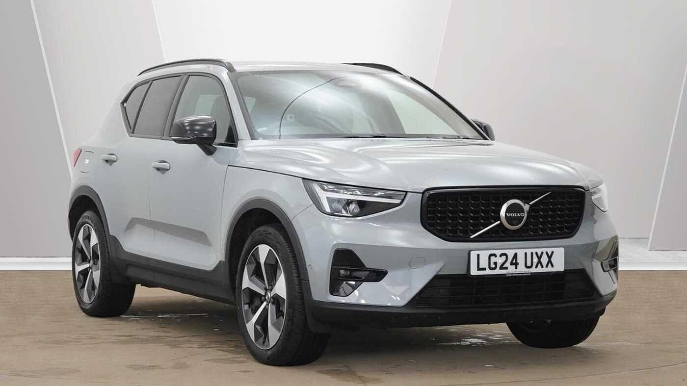 Volvo XC40 Image 1