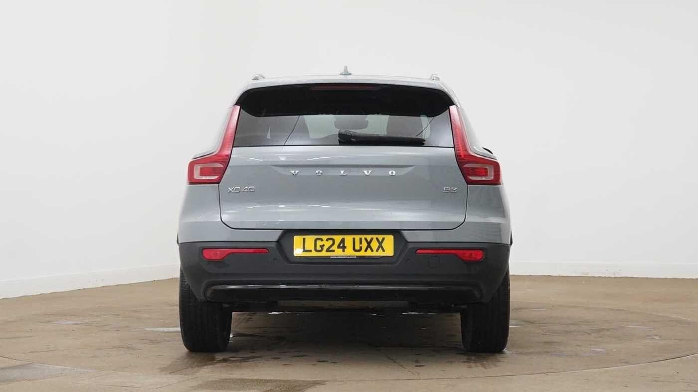 Volvo XC40 Image 4