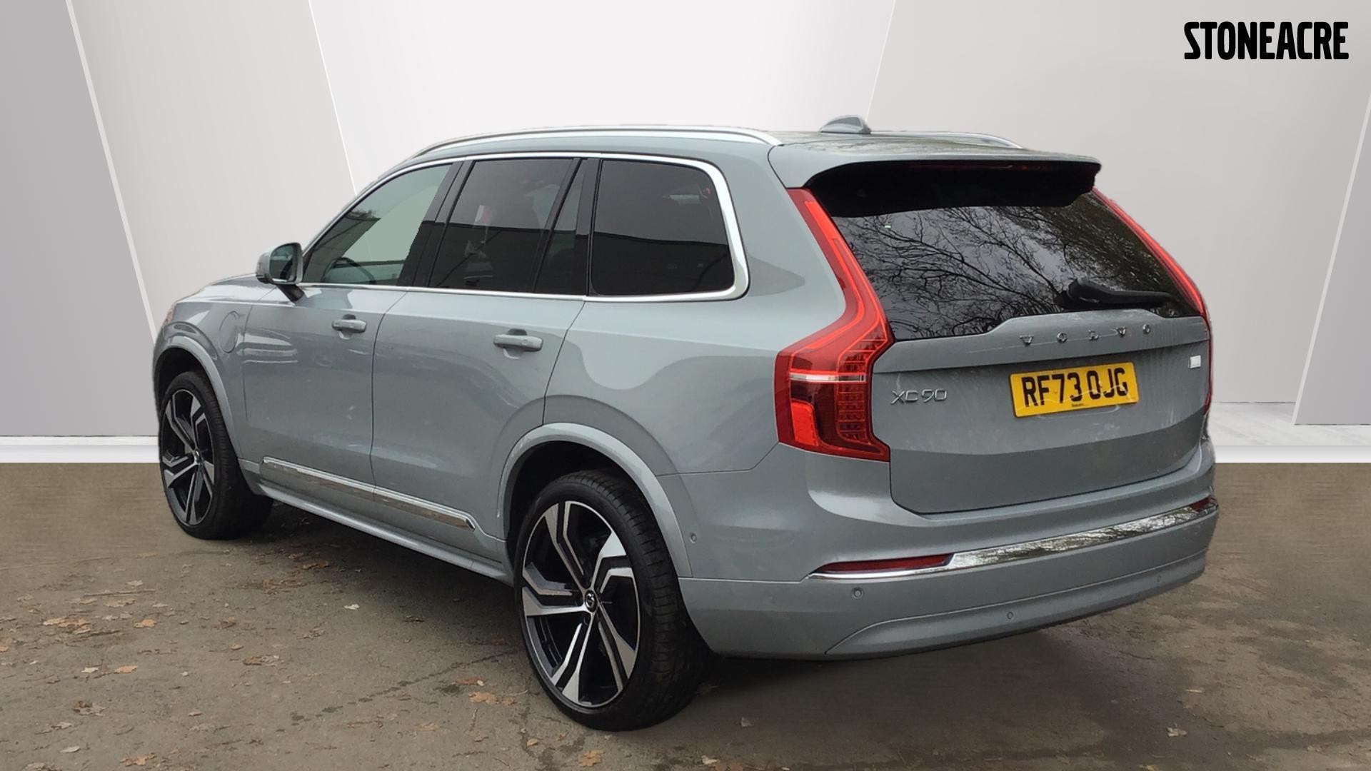 Volvo XC90 Image 2