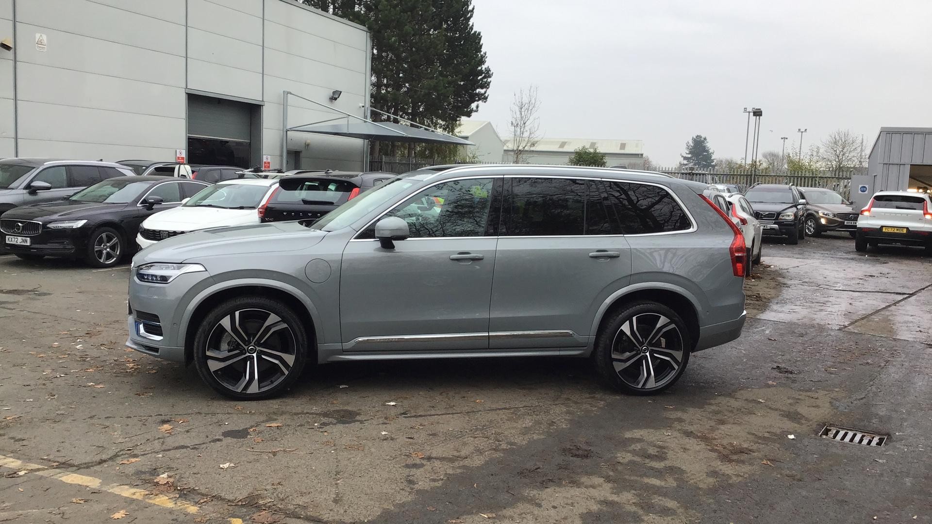 Volvo XC90 Image 8