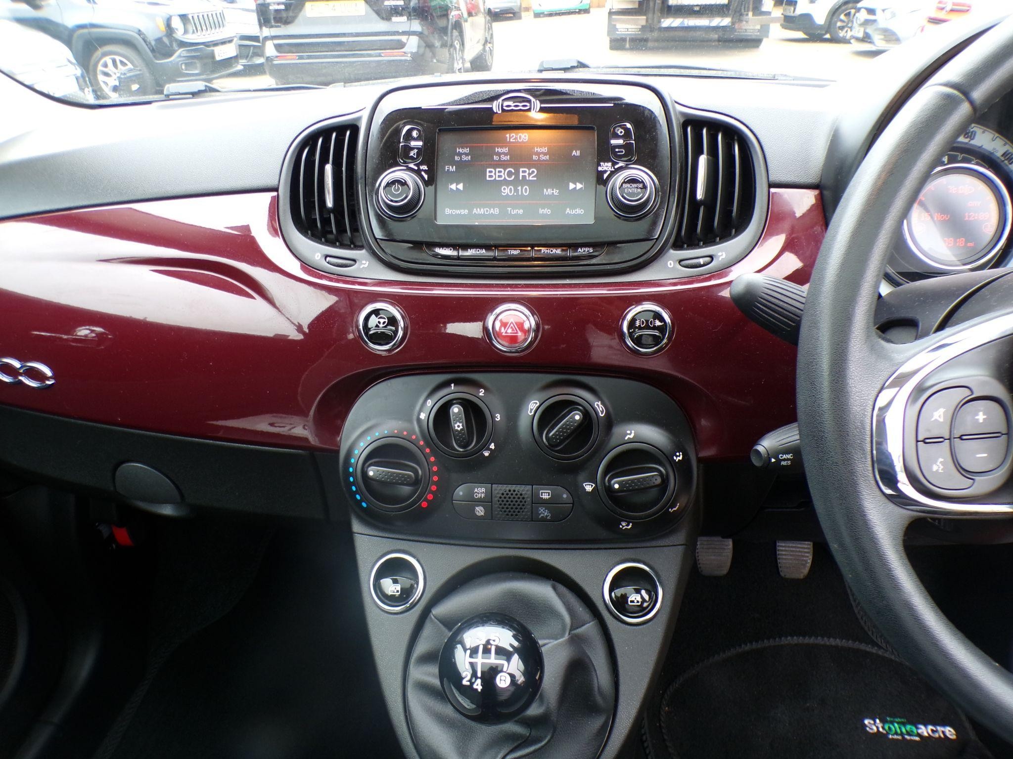 Fiat 500 Image 10