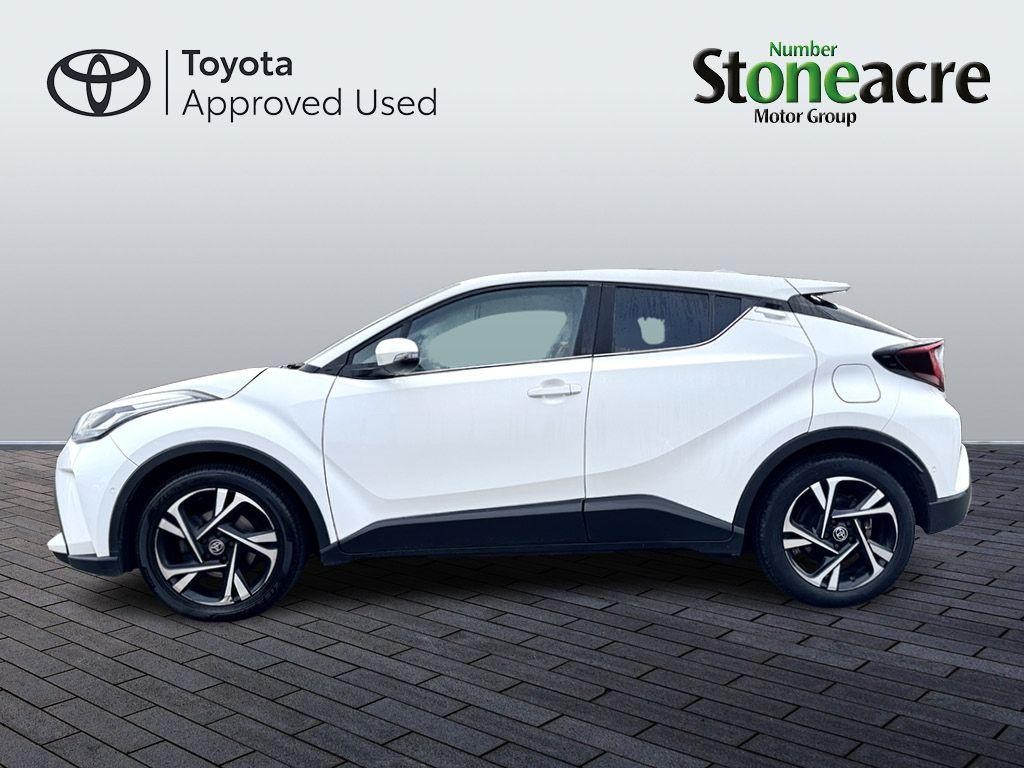 Toyota C-HR Image 8