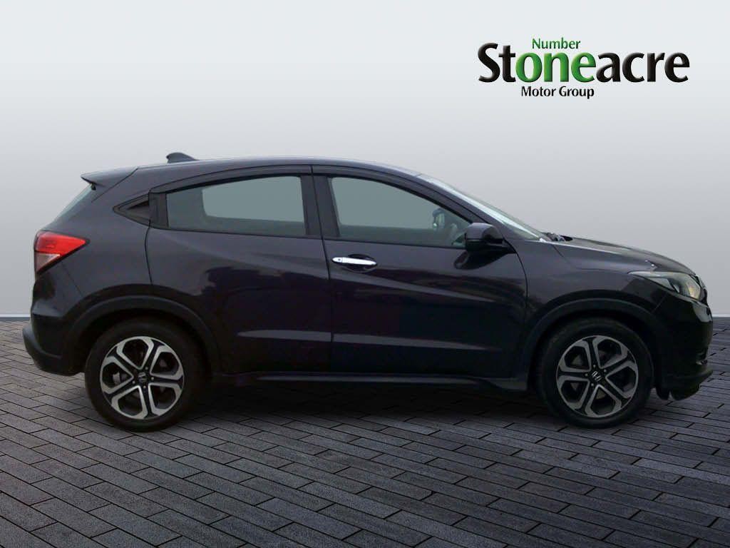 Honda HR-V Image 2