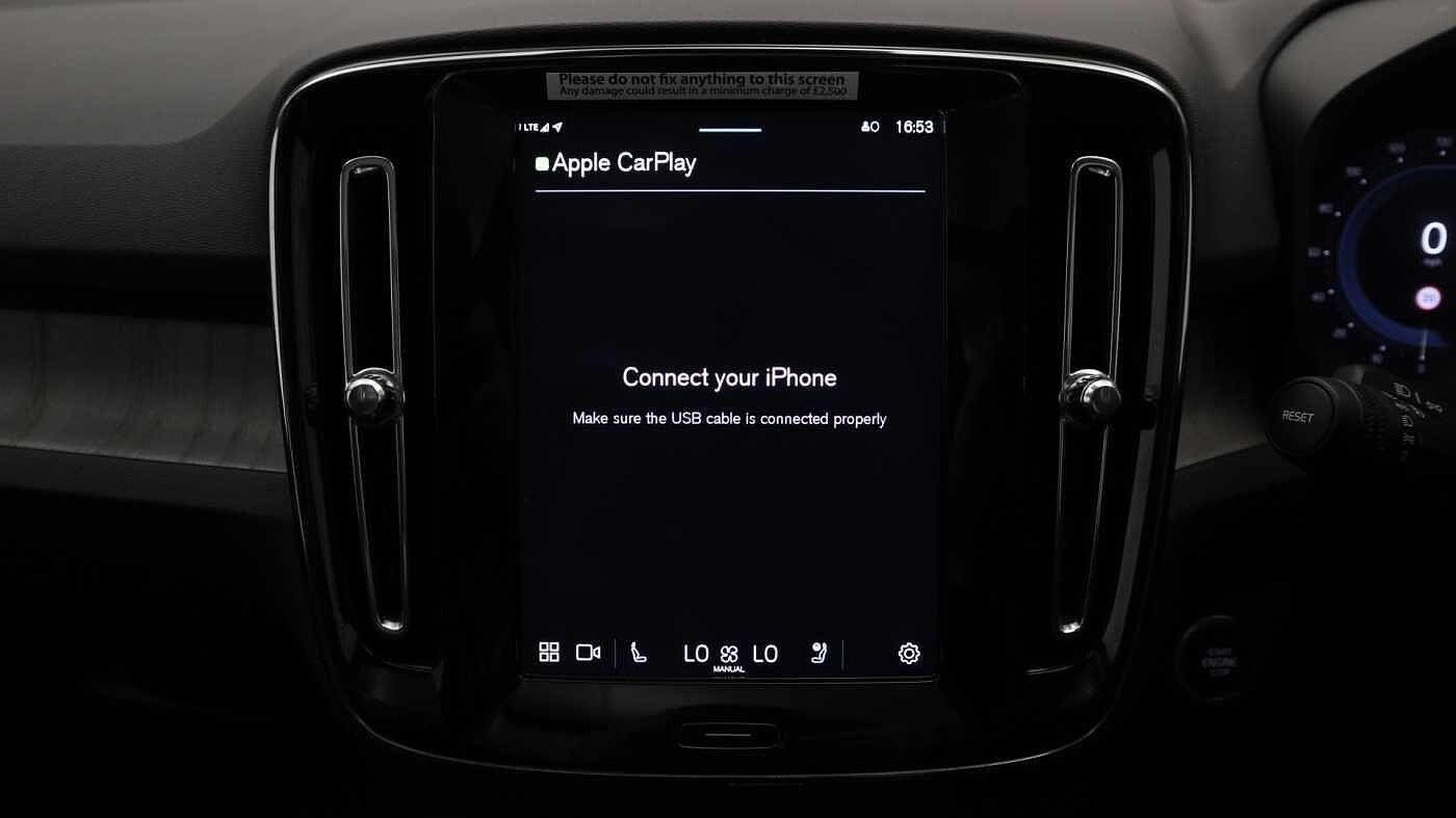 Volvo XC40 Image 33