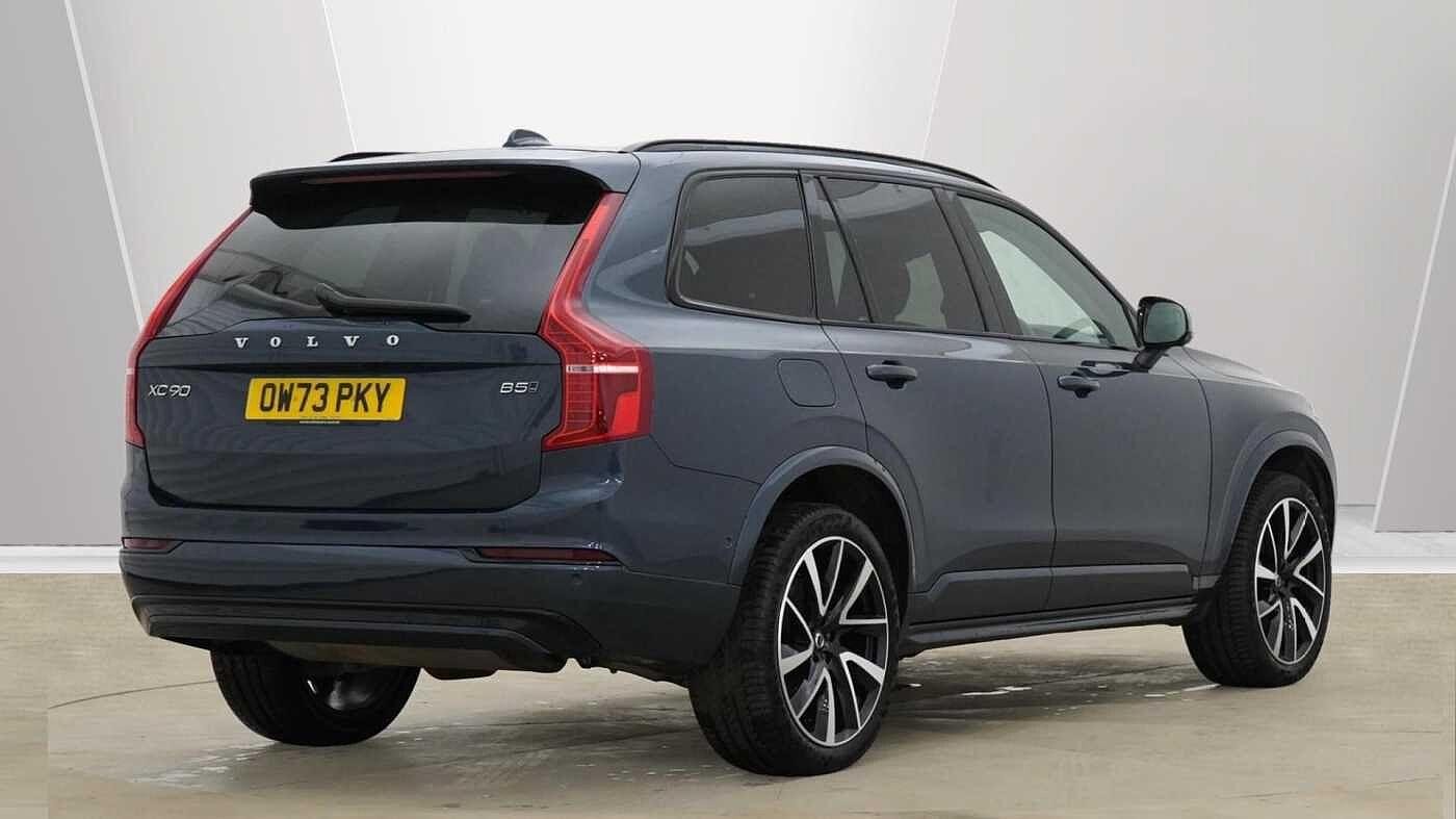 Volvo XC90 Image 3